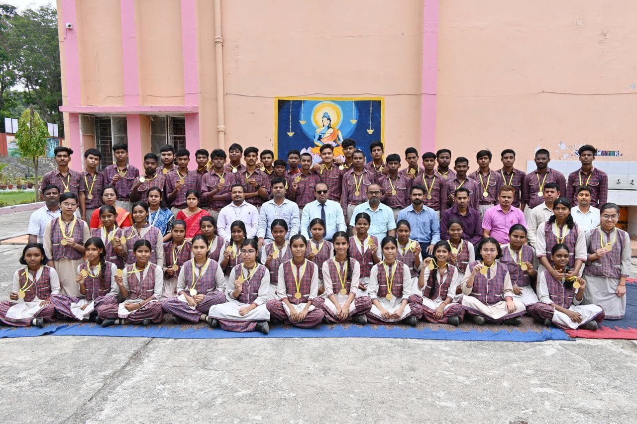 Bokaro News : डीएवी ललपनिया में सम्मान समारोह का आयोजन