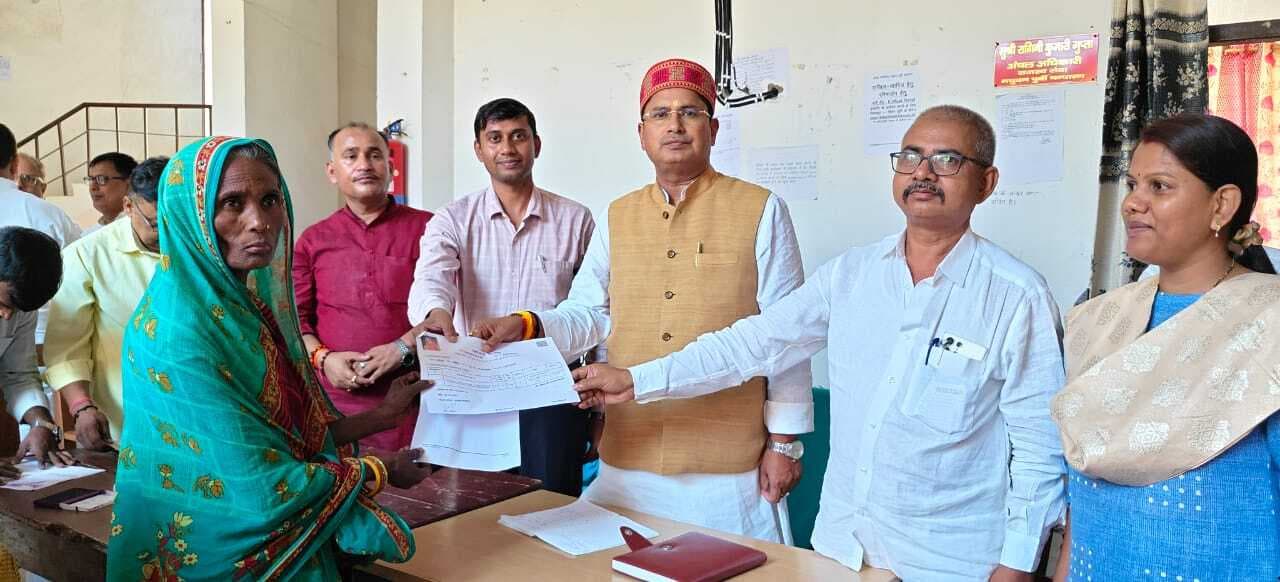 Motihari: गरीब कल्याण की दिशा में सरकार कर रही महत्वपूर्ण कार्य : राणा रणधीर