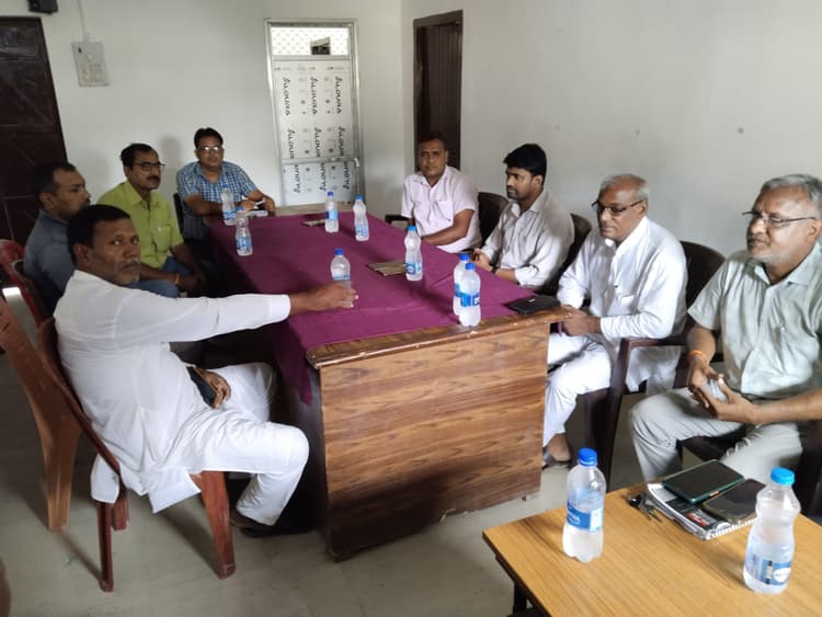 पंचायत स्तर पर बनेगी उर्वरक निगरानी समिति