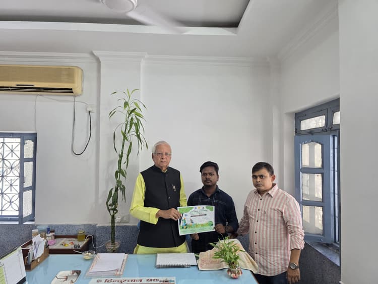 दिल्ली अंतर्राष्ट्रीय शतरंज में अपने जिले के रोहन हुए पुरस्कृत