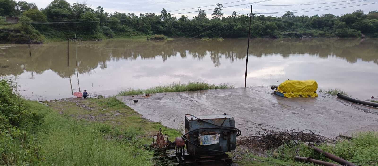 धमधमियां व करकट्टा में पांच दिनों से पानी सप्लाई बंद