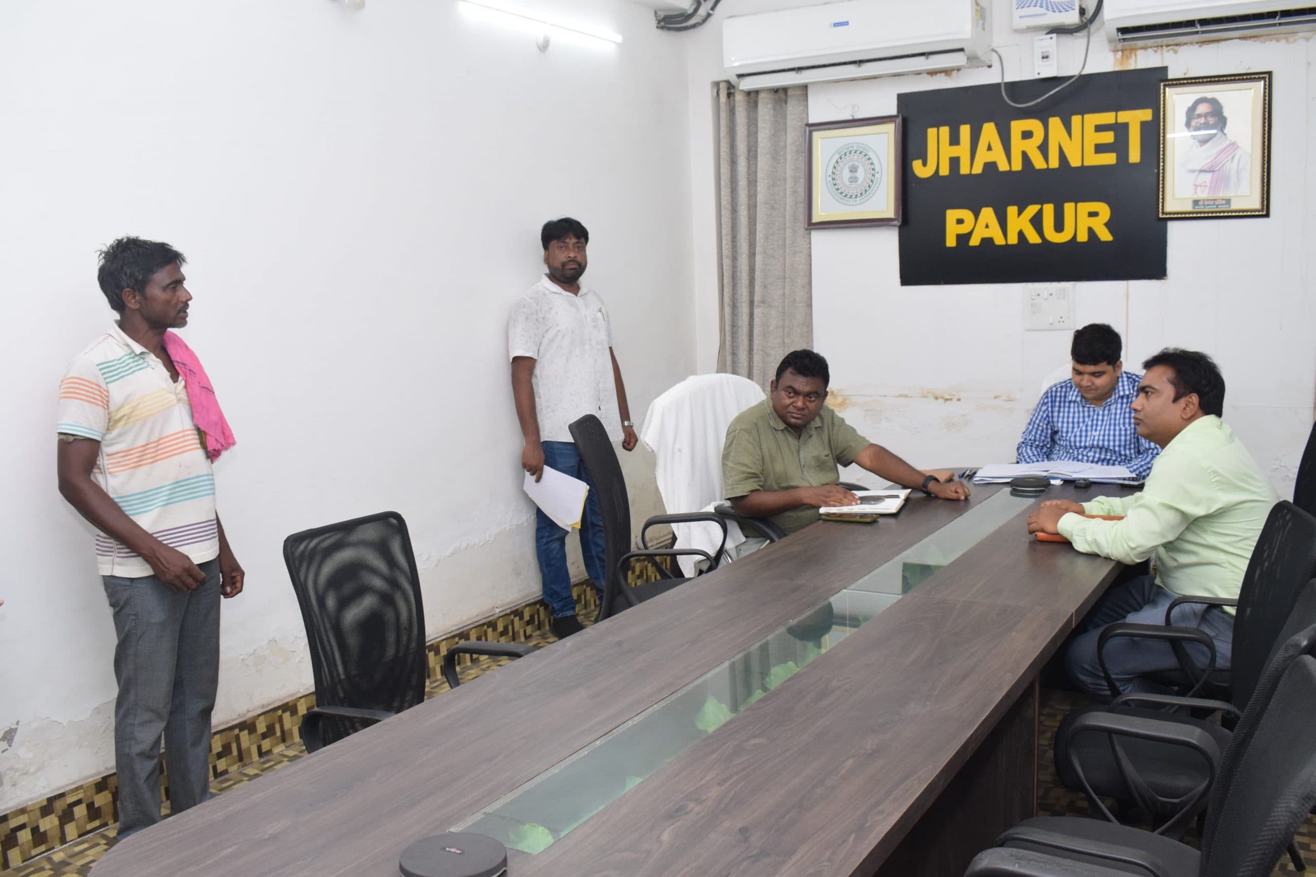 अधिकारियों को डीसी ने दिए त्वरित समाधान के निर्देश