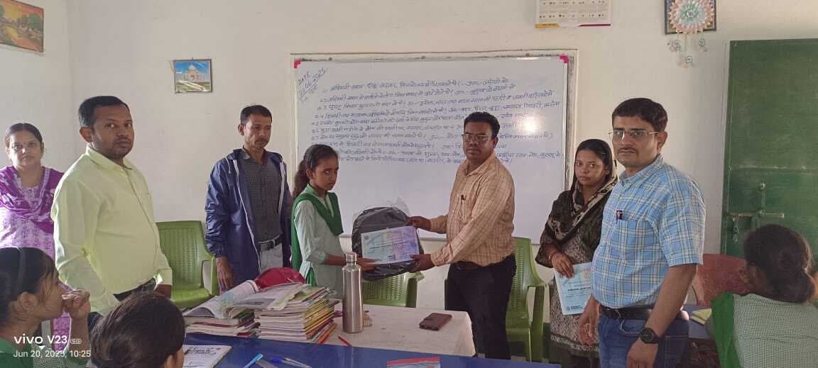 मवि जियाजोरी में मना अंतरराष्ट्रीय जैव विविधता दिवस