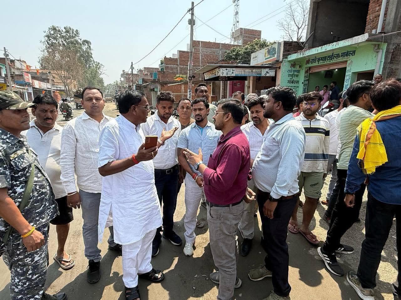 Giridih News :विधायक की पहल पर दो करोड़ की लागत से सड़क व नाली का होगा निर्माण