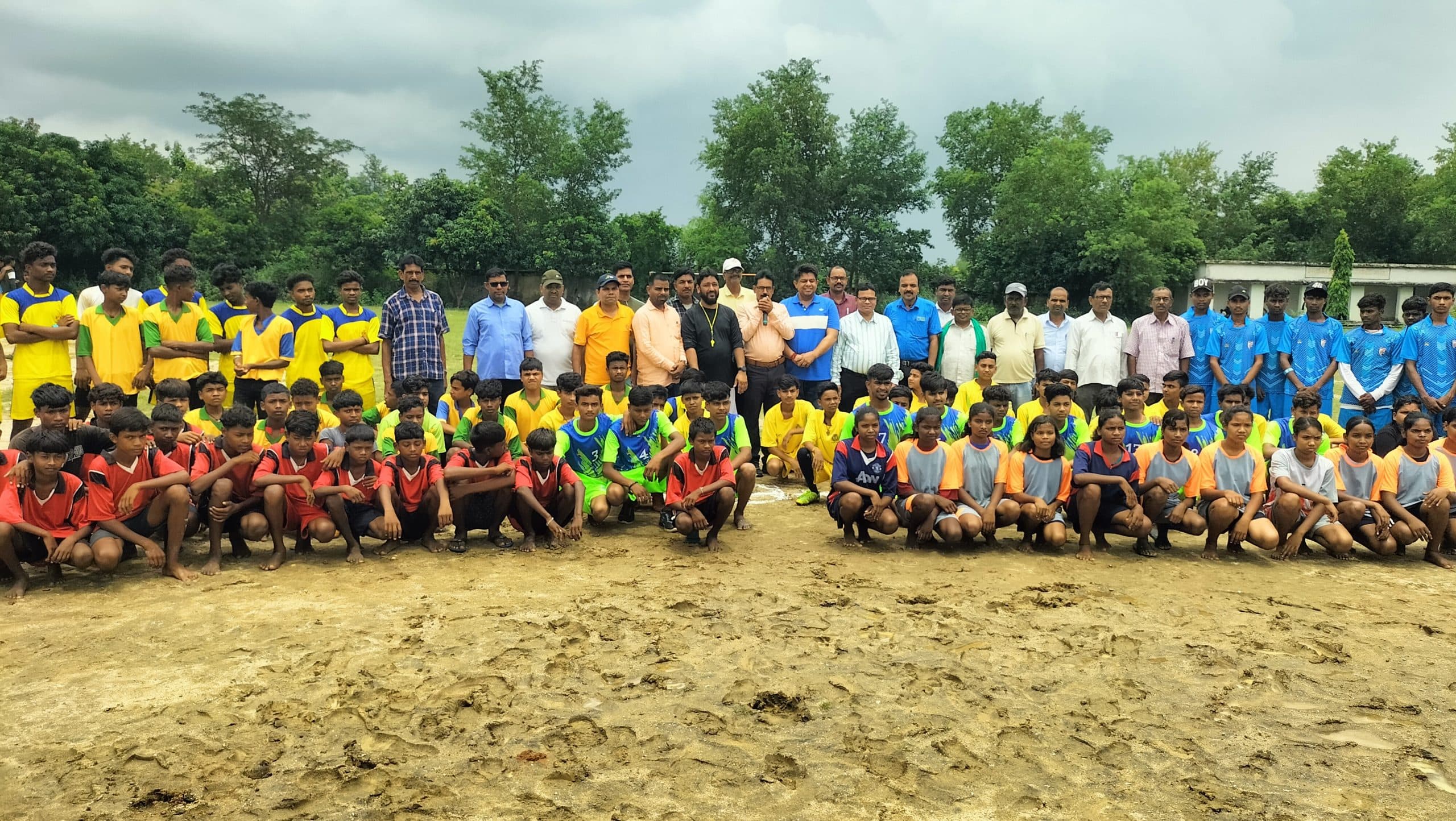 Deoghar news : अंडर-14 बालक वर्ग में मिडिल स्कूल केचुवाबांक टीम बनी विजेता