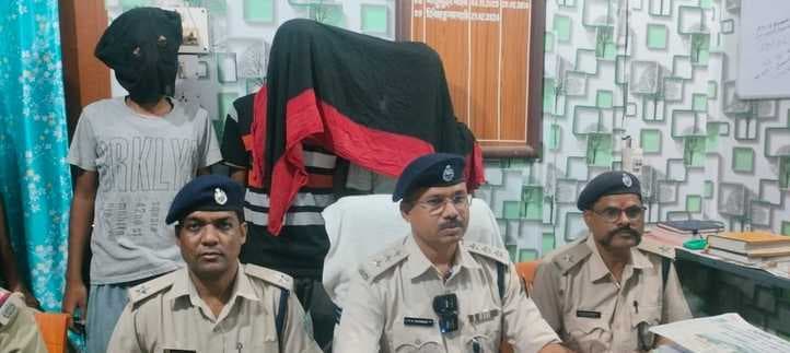 आठ ग्राम ब्राउन शुगर के साथ तीन गिरफ्तार, भेजा गया जेल