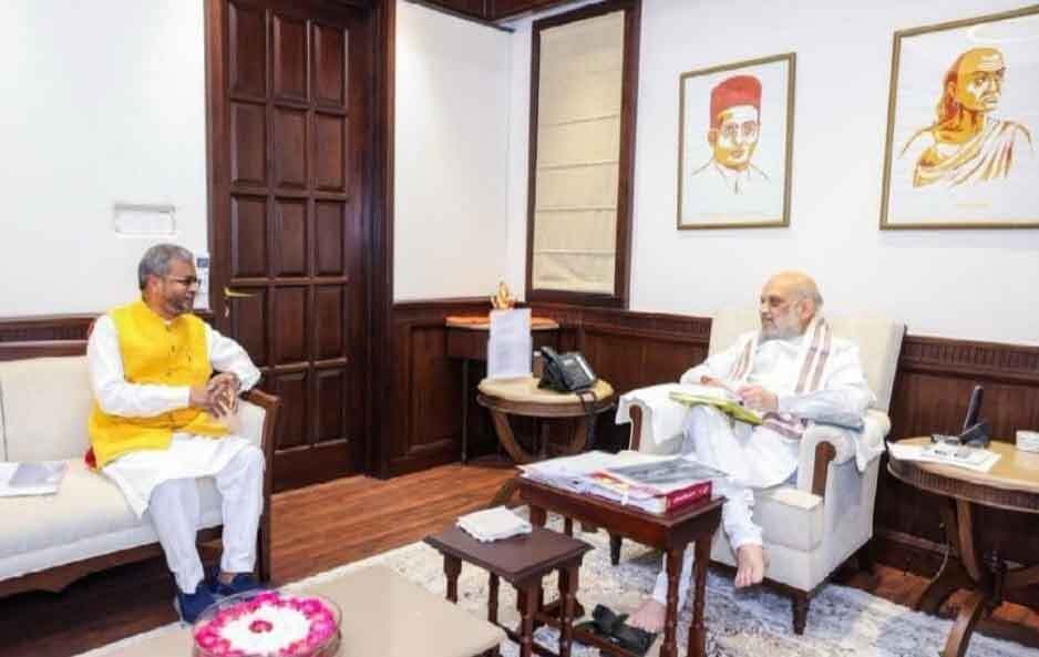 Political news : गृह मंत्री अमित शाह से मिले बाबूलाल, राज्य के मुद्दों पर हुई चर्चा