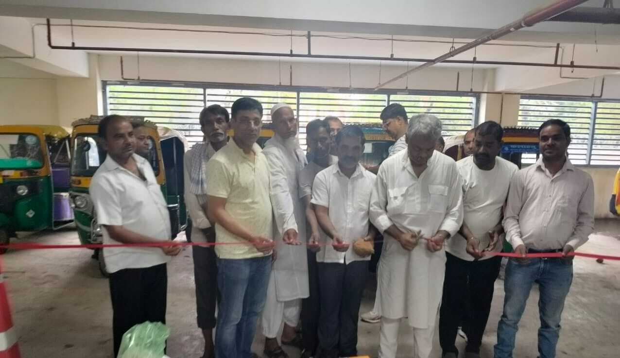 एयरपोर्ट मल्टी पार्किंग में प्रीपेड ऑटो की सेवा शुरु