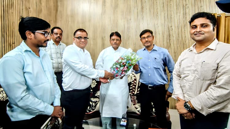 बाल श्रम मुक्त जिला बनाने के लिए प्रयत्न करें अधिकारी : आयोग