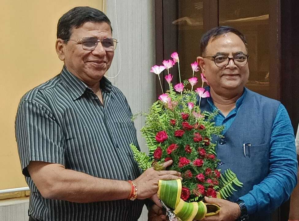 प्रो. घनश्याम राय ने मुंगेर विवि के कुलसचिव का संभाला पदभार