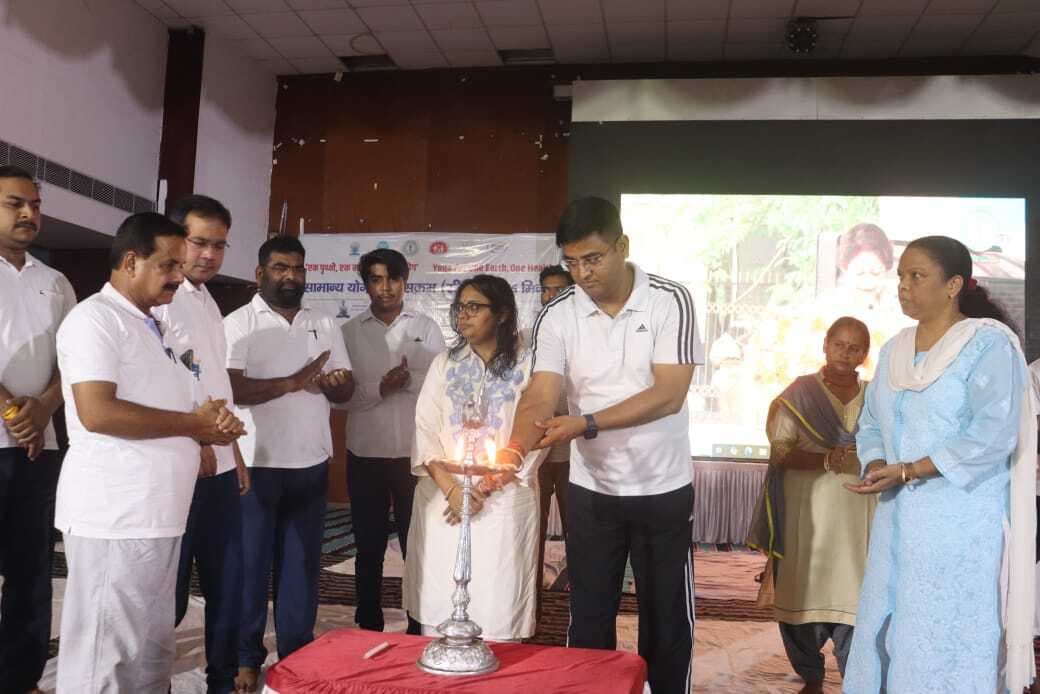 Lead News : शारीरिक व मानसिक विकास में योग मददगार, रोग प्रतिरोधक क्षमता बढ़ाने के लिए नियमित करें प्राणायाम