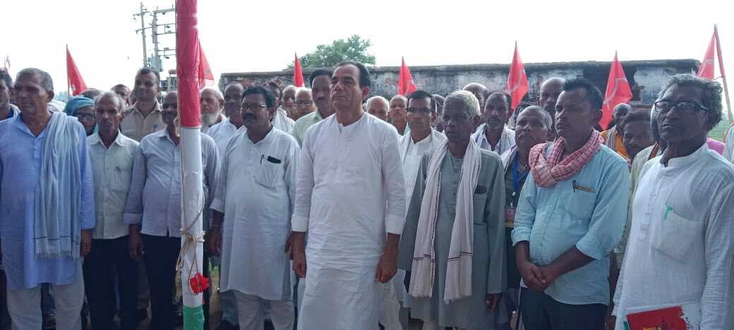 एनडीए सरकार को उखाड़ फेंकने का पूर्व एमएलसी ने किया आह्वान