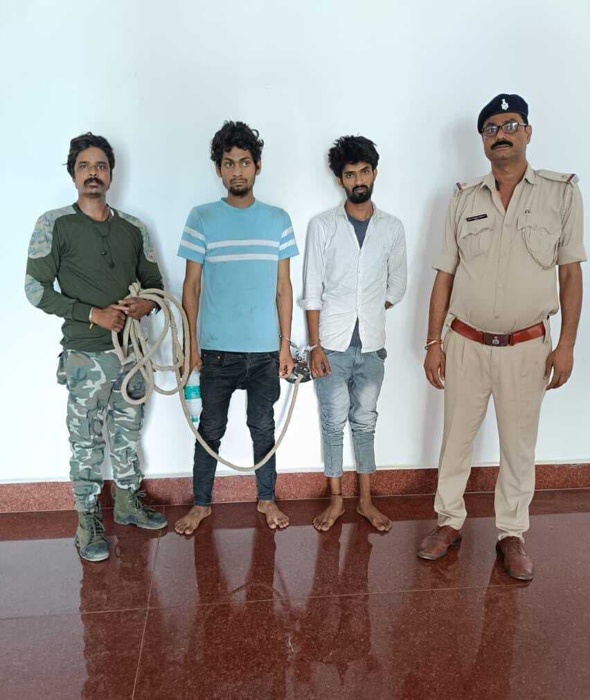 बिंदुवासिनी मंदिर बरहरवा के यात्रिका भवन में चोरी