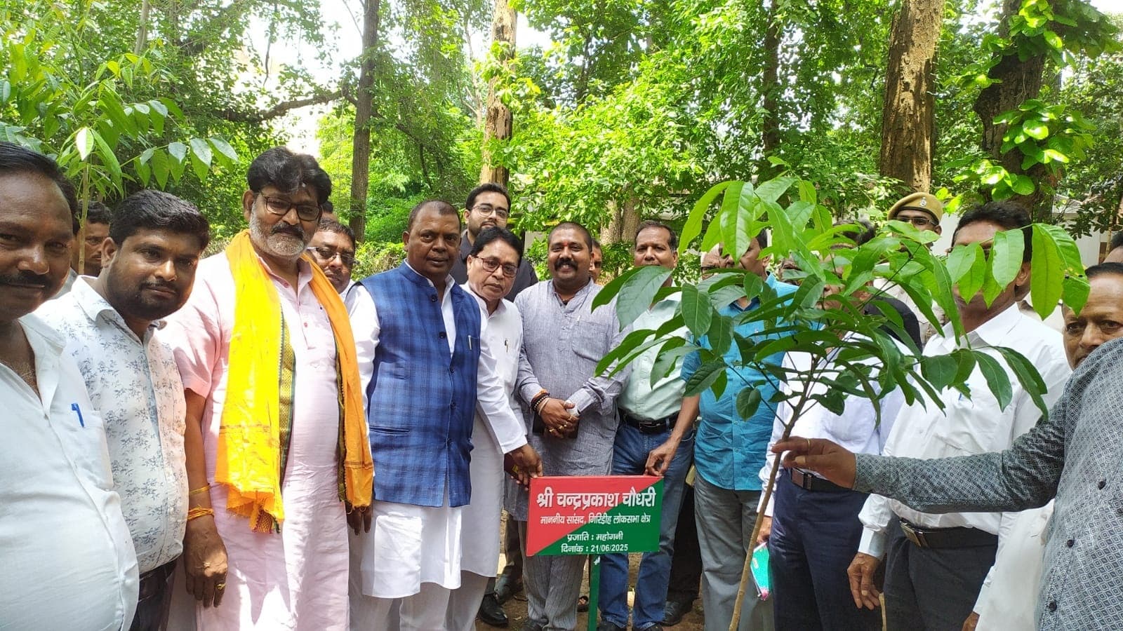 Bokaro News : प्रतिदिन करें योग, रहें निरोग : चंद्रप्रकाश चौधरी