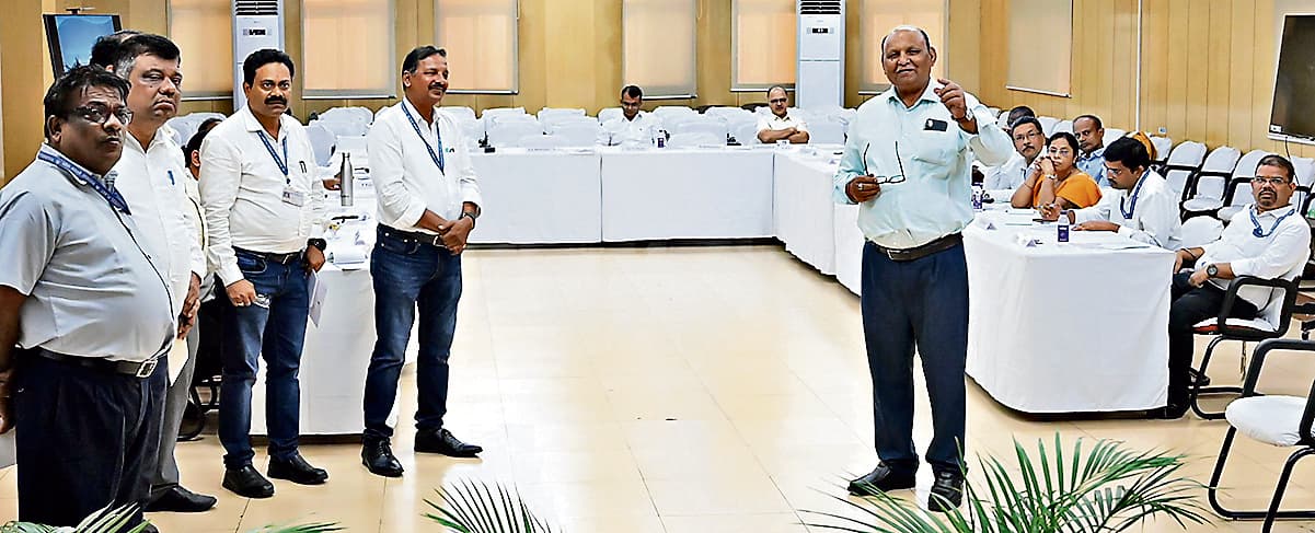 Rourkela News: चुनौतियों से प्रभावी ढंग से निबटने के लिए नेतृत्व क्षमता बढ़ाने का आह्वान