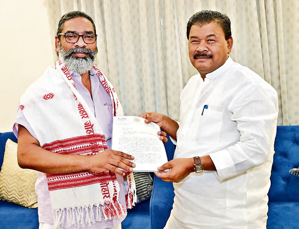 Ranchi news : नगड़ी में रिम्स-टू निर्माण की योजना रद्द की जाये : बंधु तिर्की