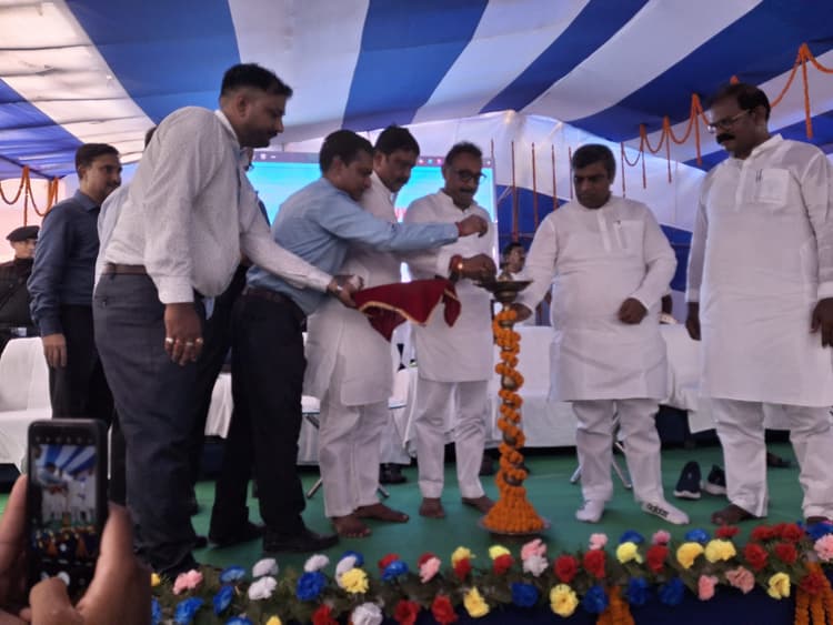 Samastipur News:मंत्री ने 136 करोड़ की योजनाओं का किया शिलान्यास