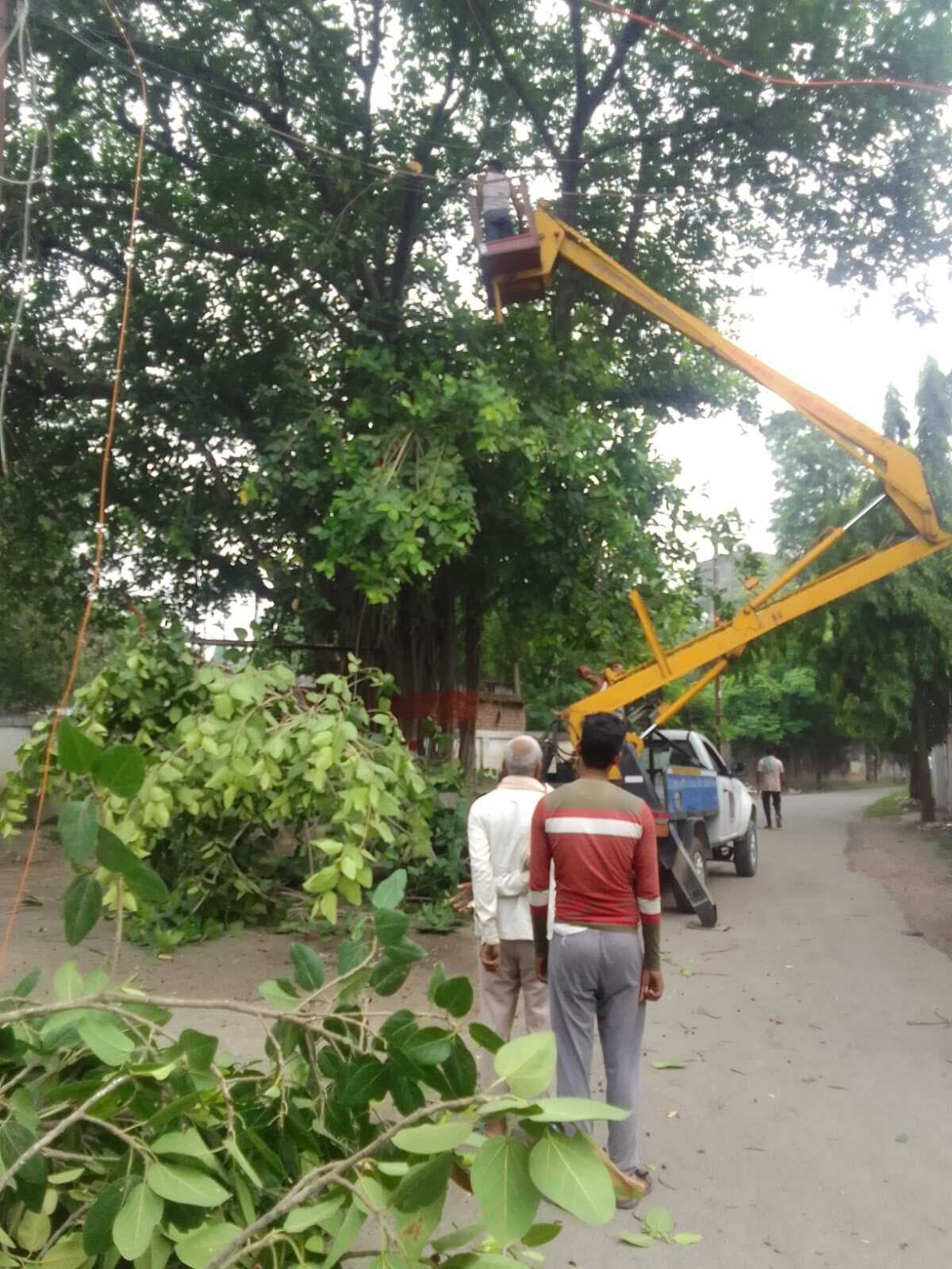 Samastipur News:बिना पूर्व सूचना 3 घंटे बिजली बंद, लोग रहे परेशान