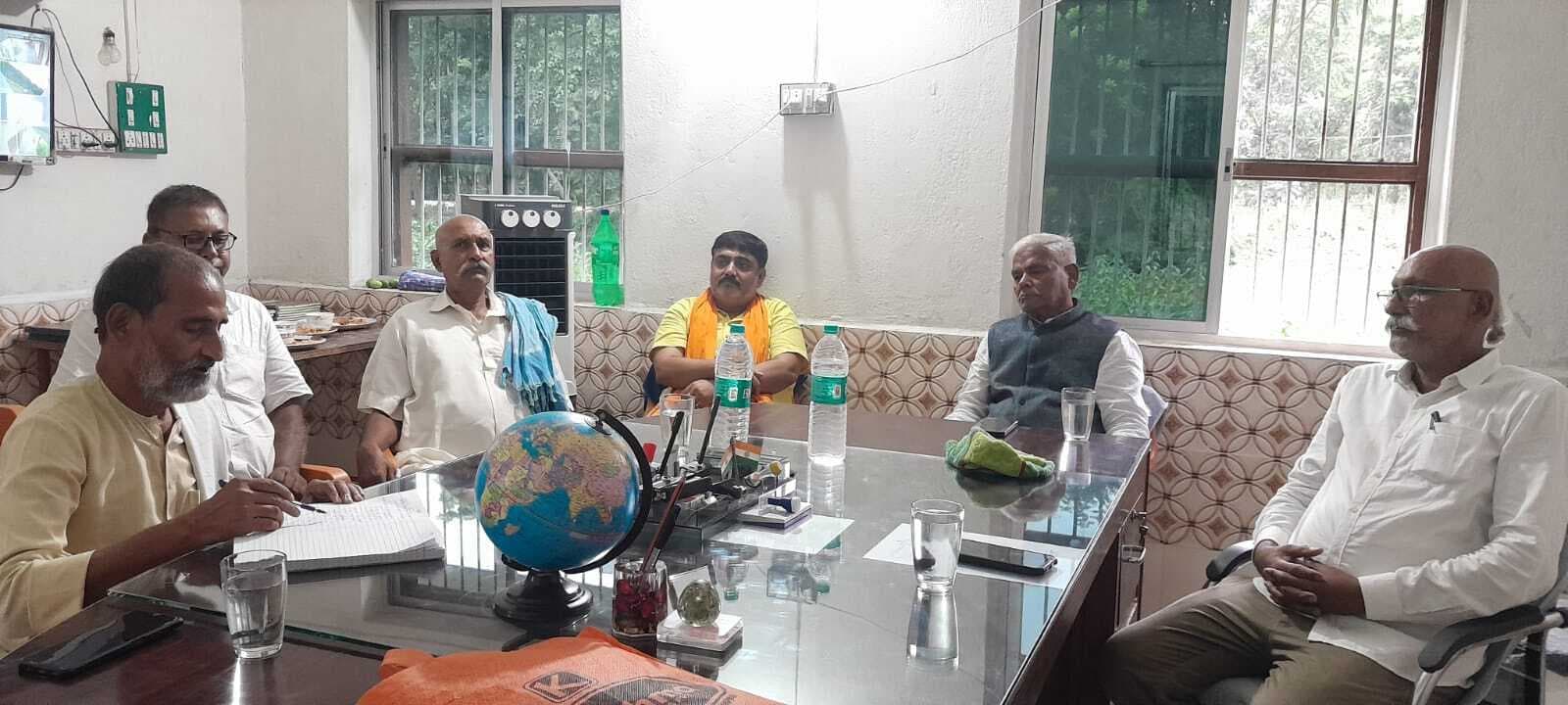 एलएन कॉलेज शासी निकाय बैठक में महाविद्यालय के विकास का लिया गया निर्णय