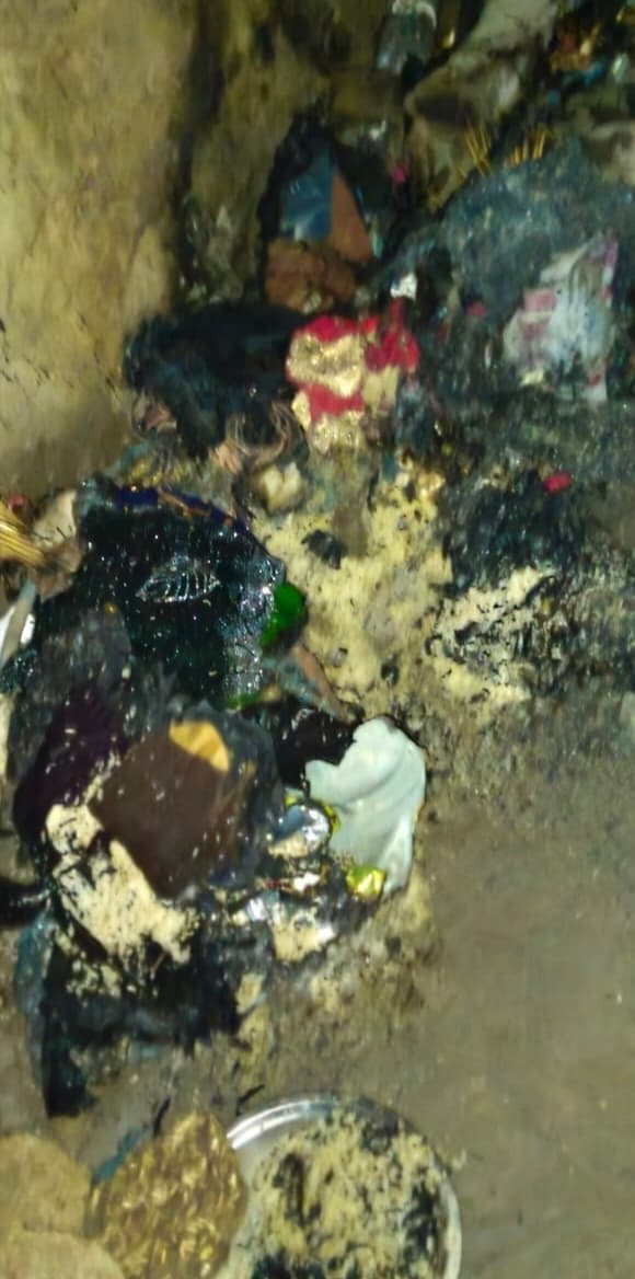 एरुर गांव में आगलगी, लाखों की संपत्ति जलकर राख