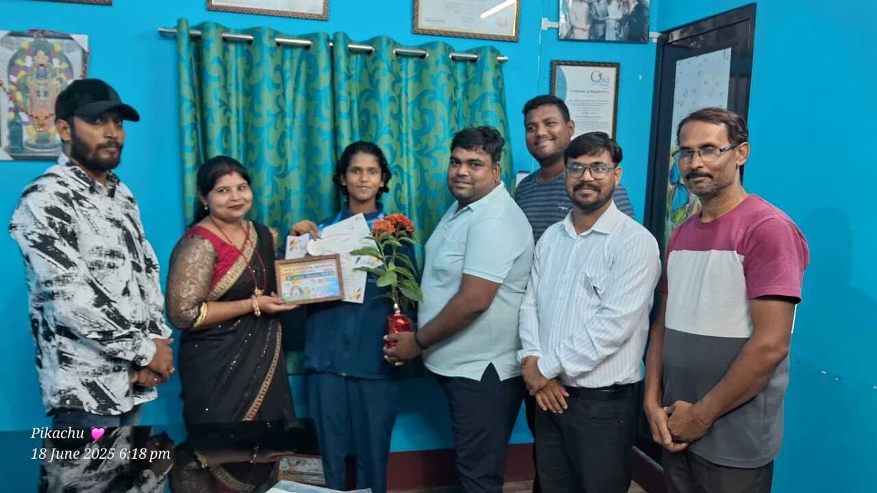 जामताड़ा की श्रेयाश्री ने राष्ट्रीय गतका मार्शल आर्ट में रजत व कांस्य पदक जीता