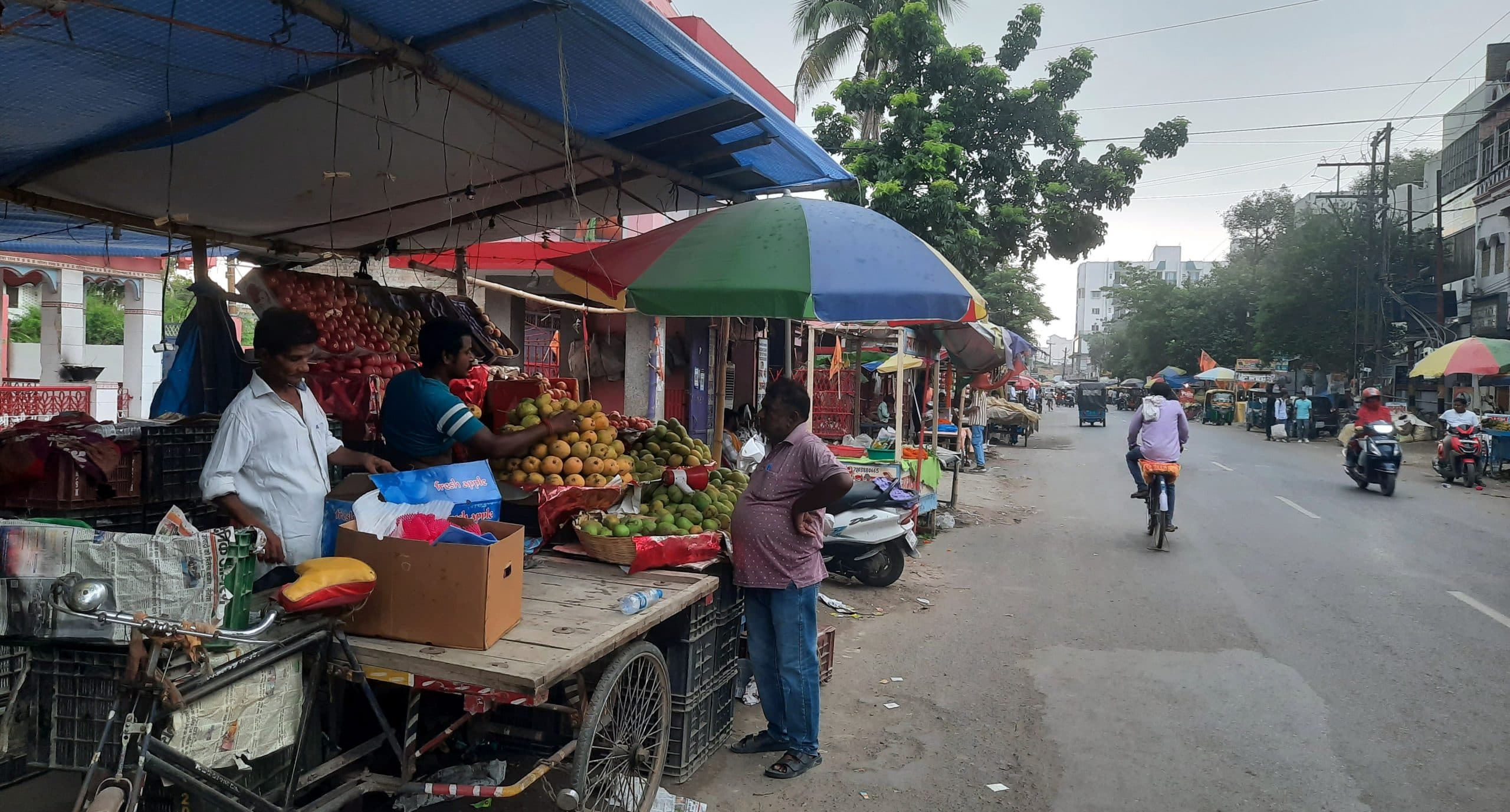 कांवर यात्रा की तैयारी अधूरी, मार्ग में जर्जर सड़क और खुले नाले