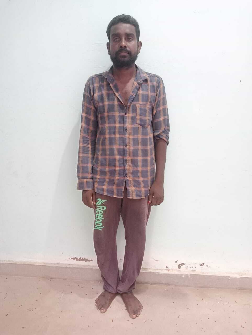 छापेमारी में आर्म्स एक्ट का फरार अभियुक्त गिरफ्तार