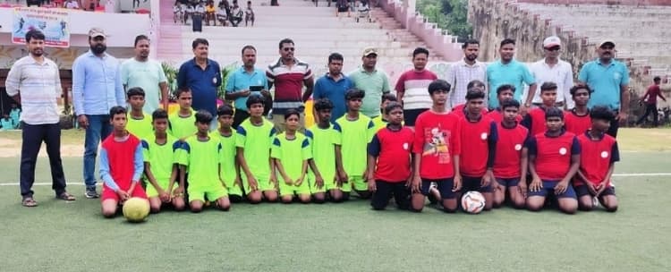 सिल्ली में सुब्रतो कप फुटबॉल शुरू