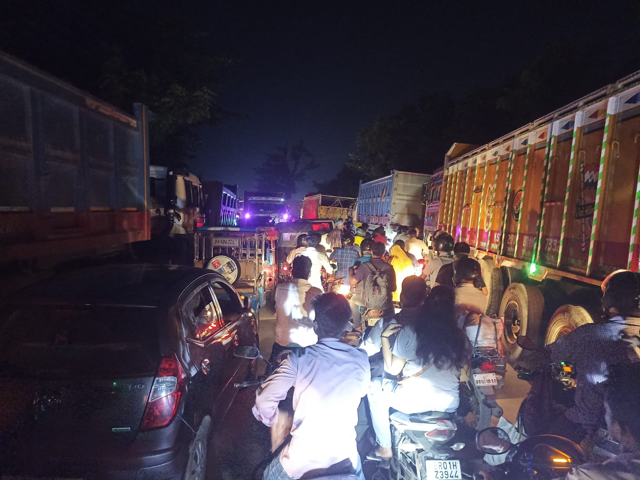 शहर में नो इंट्री के समय का नहीं  हो रहा पालन