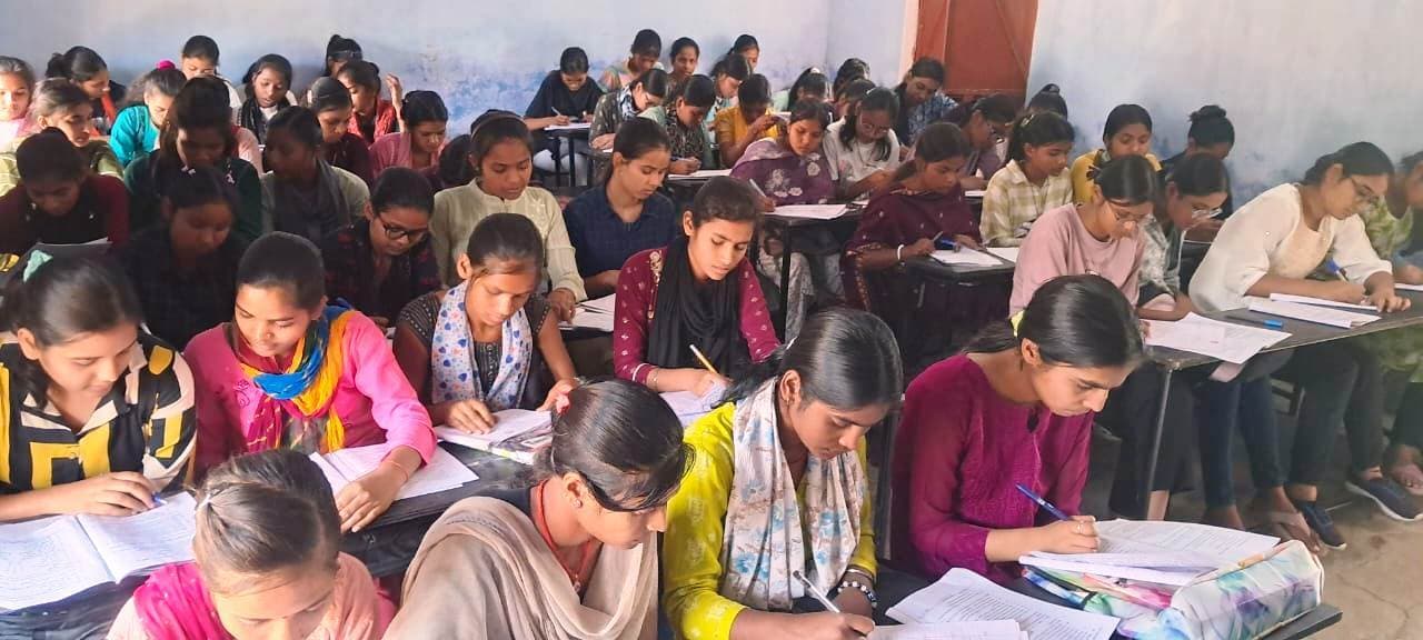 Aurangabad News : आज से शुरू होगी 12वीं की त्रैमासिक परीक्षा, 26 जून से नौवीं व 10वीं की