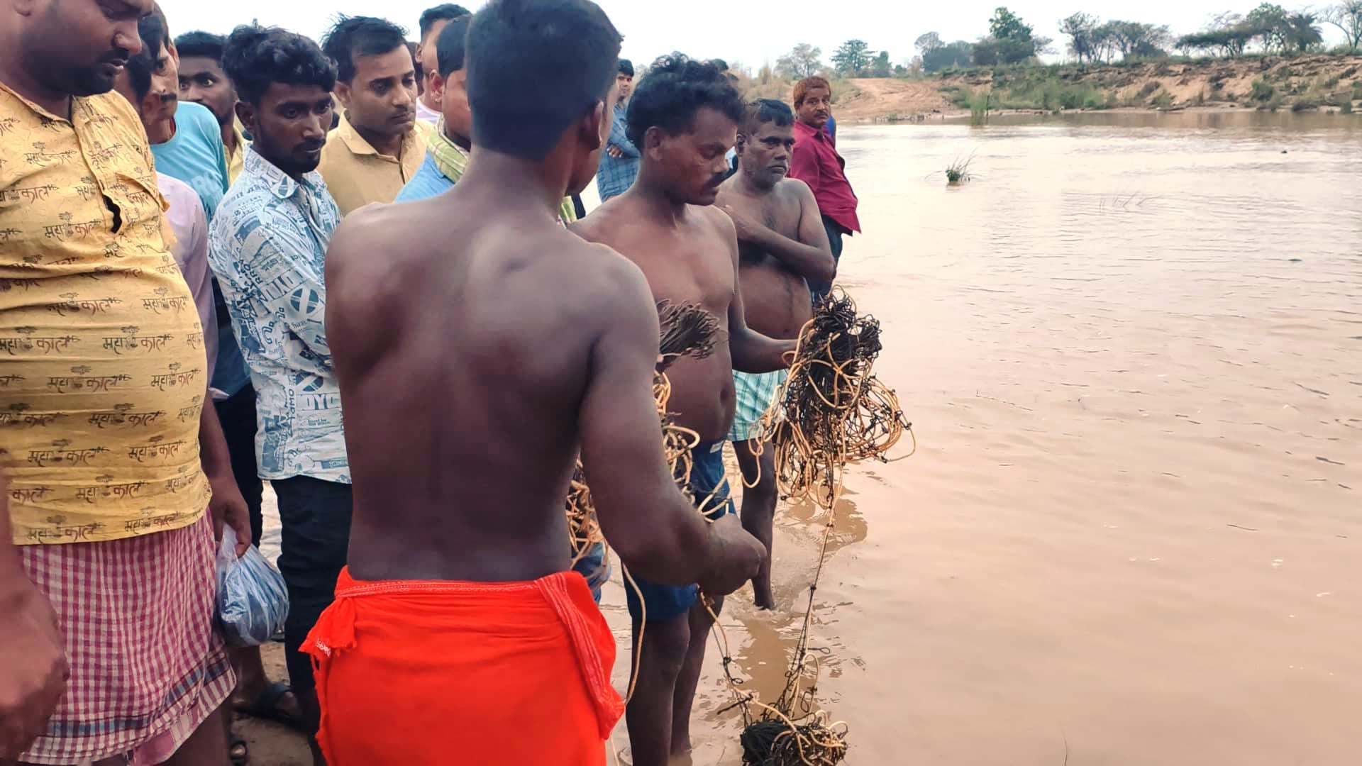 Aurangabad News : चचेरी दादी के दाह-संस्कार में गये दो किशोरों की सोन में डूबने से मौत