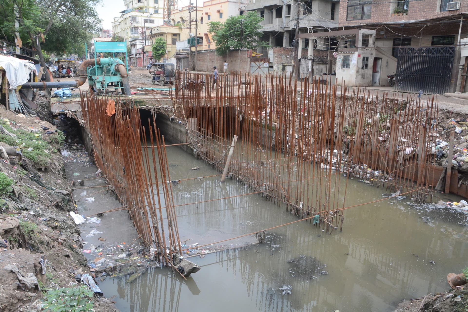 मॉनसून के कारण अब मंदिरी नाला तैयार करना बड़ी चुनौती