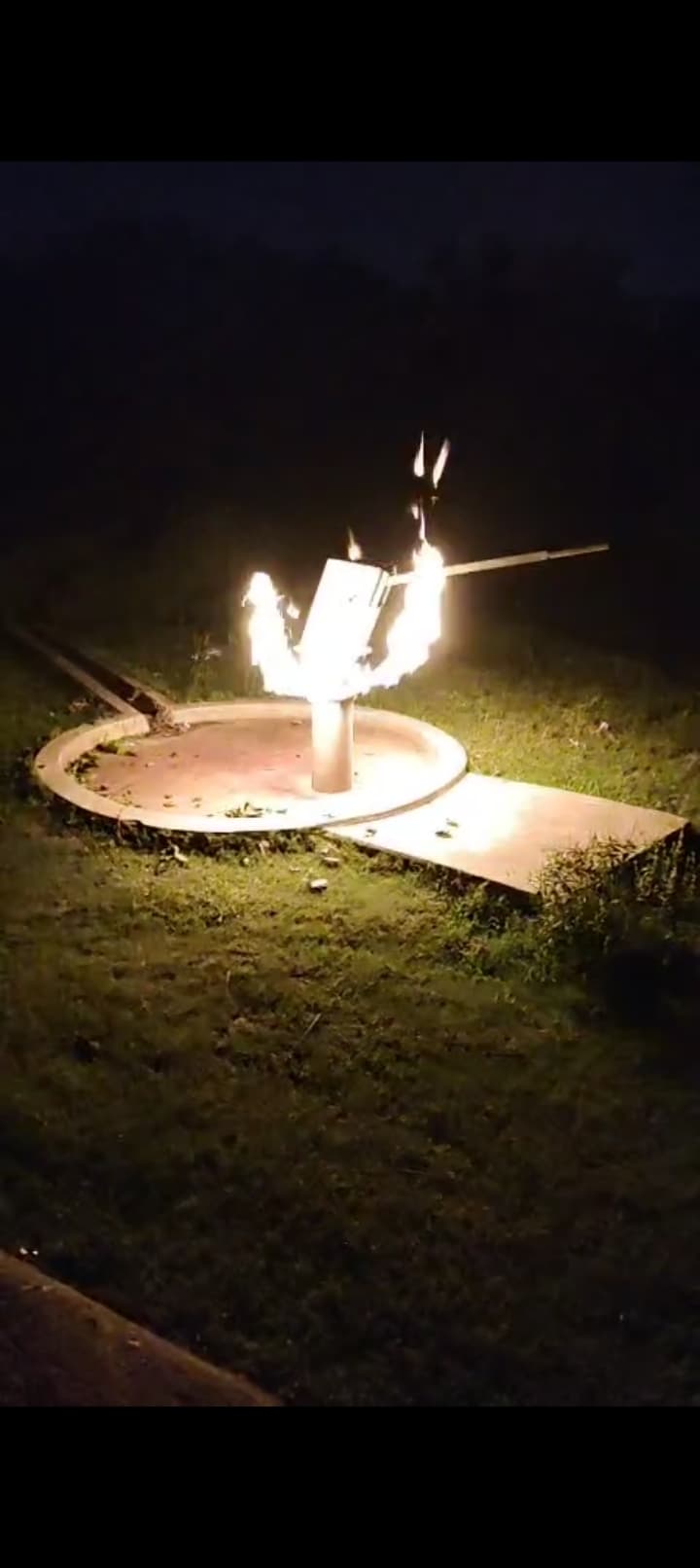 Bokaro News : चापाकल के नीची लगी आग, ओएनजीसी ने पाया काबू