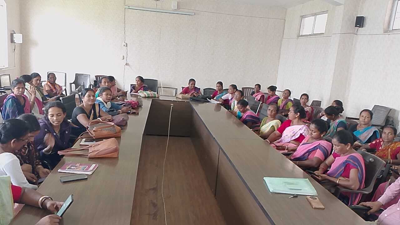 बीएलओ व पर्यवेक्षकों को नजरी नक्शा बनाने का मिला प्रशिक्षण