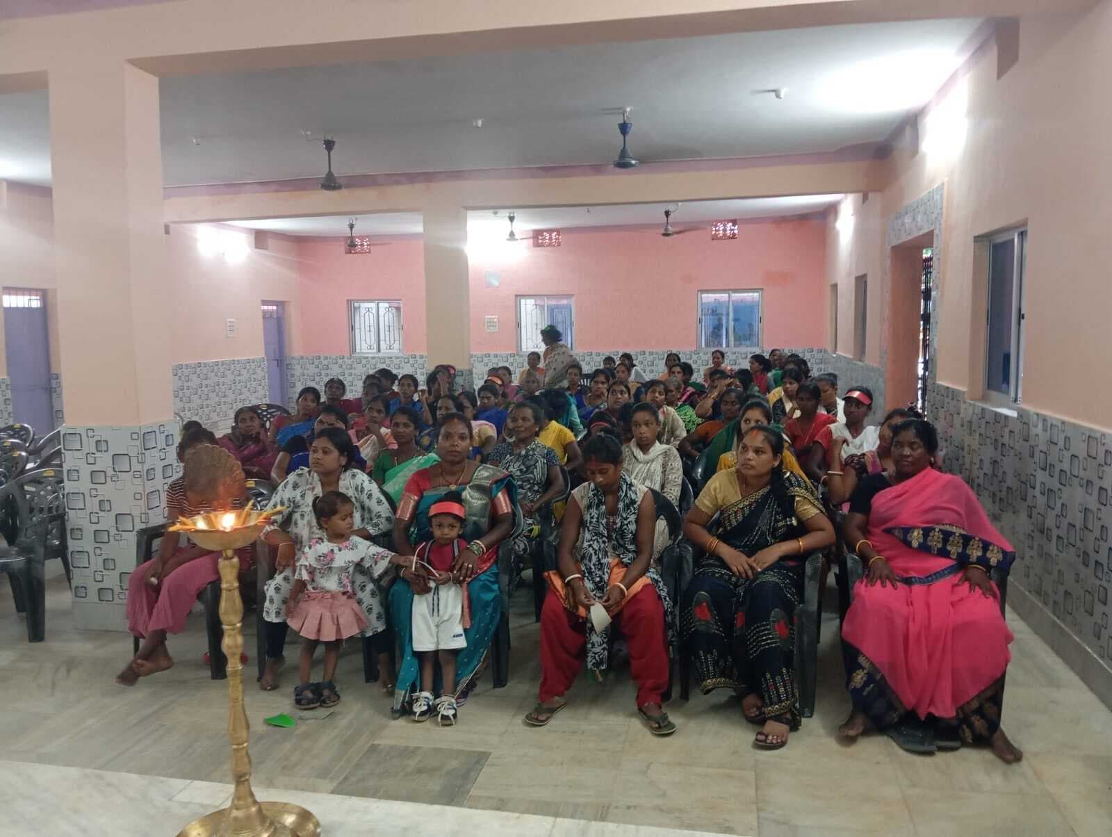 घरेलू कामगार दिवस पर निकाली रैली