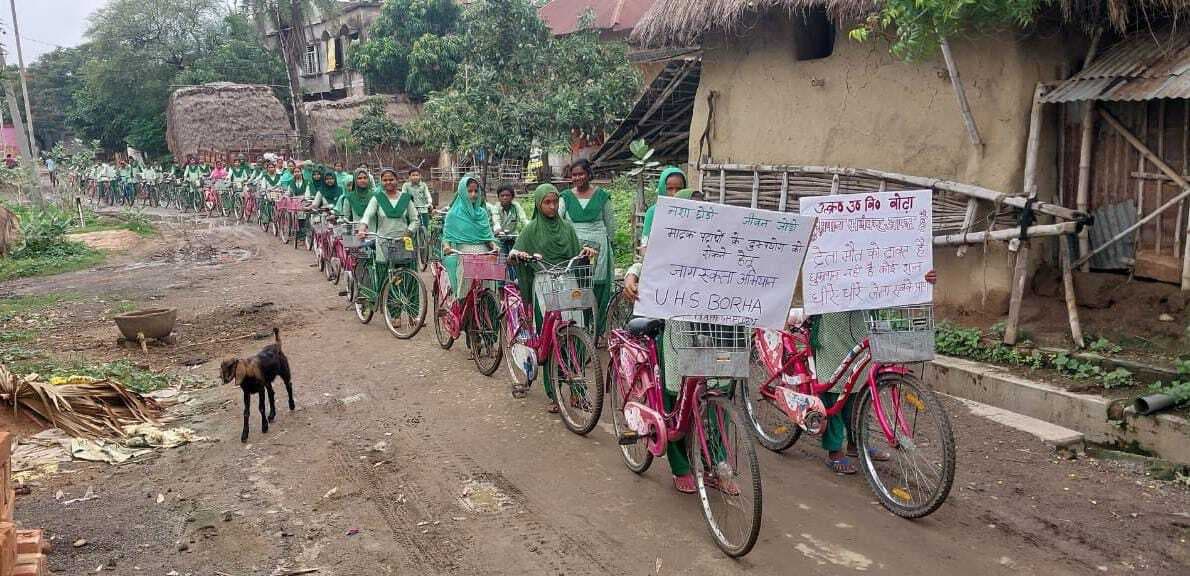 नशे से अपना, पारिवारिक व आर्थिक नुकसान, इससे बचें