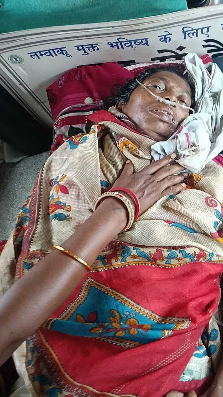 हादसा : बाइक के धक्के से महिला घायल, रेफर