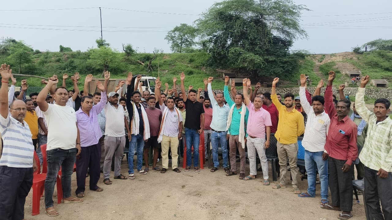 असंगठित मजदूरों के अधिकारों को लेकर मशाल जुलूस 28 को