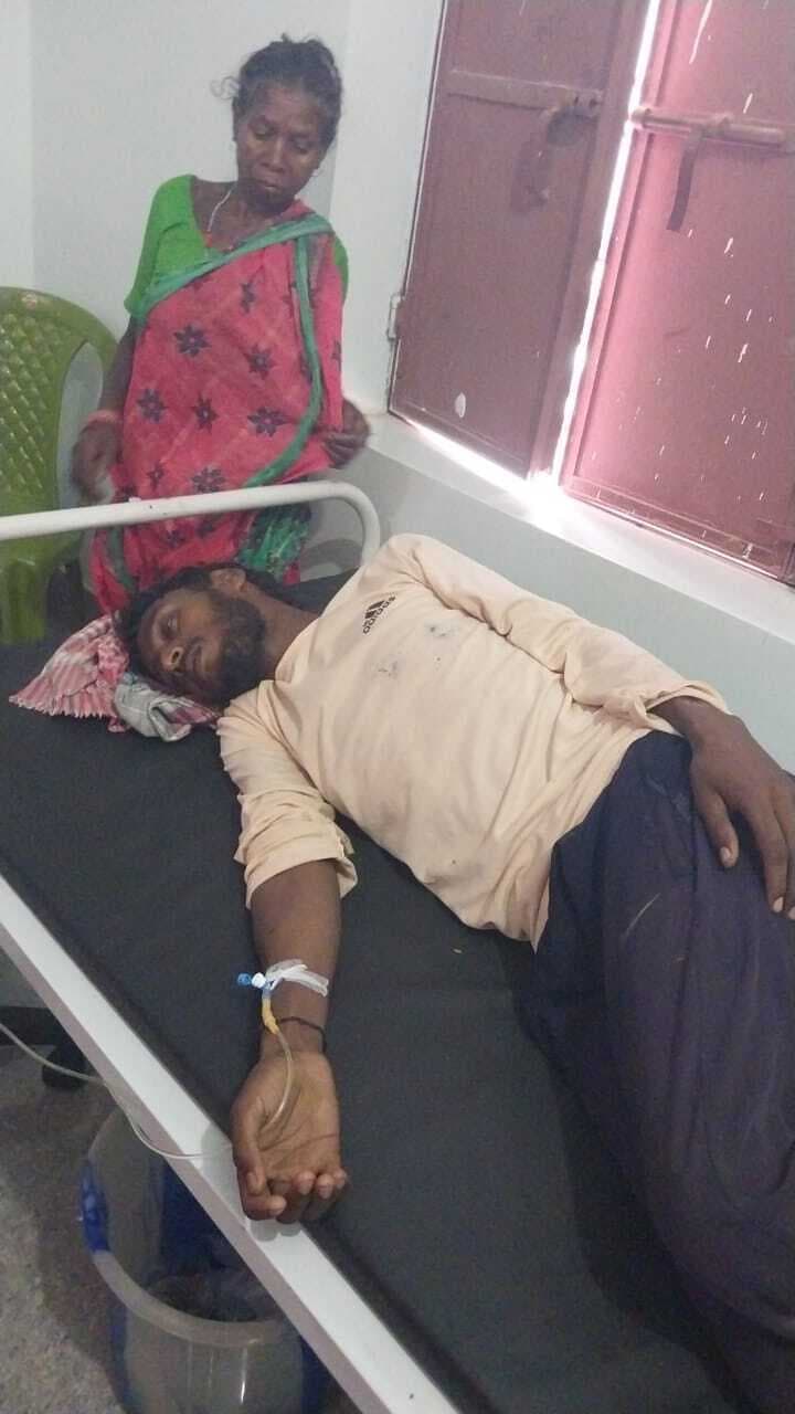 वज्रपात से दो युवक गंभीर रूप से घायल