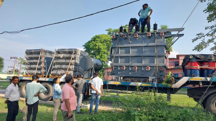 105 लीटर शराब के साथ तस्कर गिरफ्तार