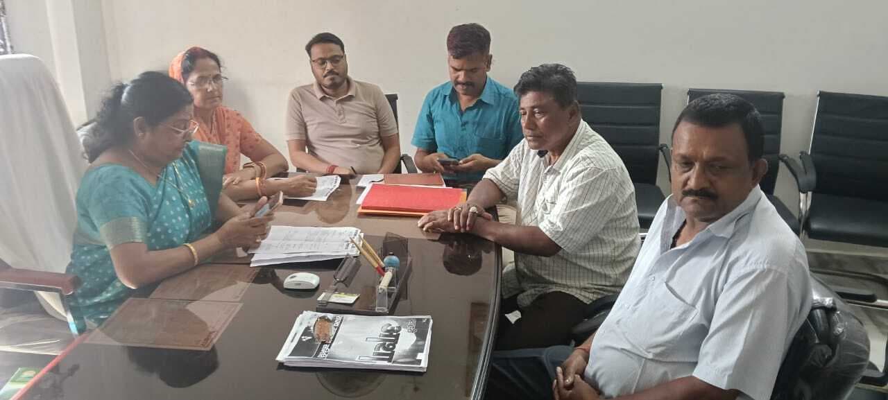 भूमि पर कराया जायेगा चहारदीवारी का निर्माण