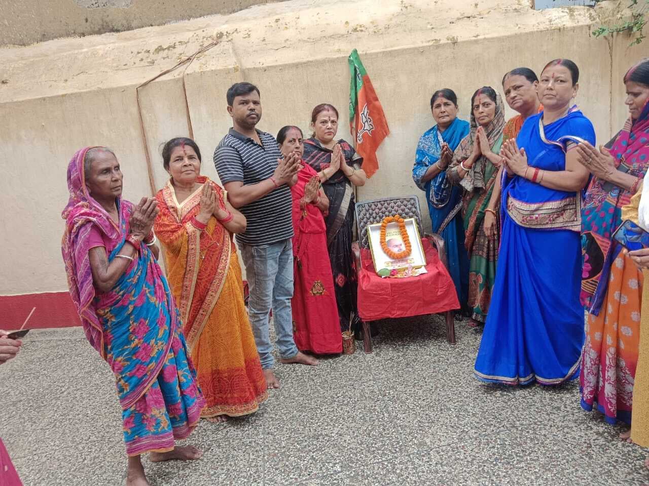 भाजपाइयों ने श्यामा प्रसाद के बताये रास्ते पर चलने का लिया संकल्प