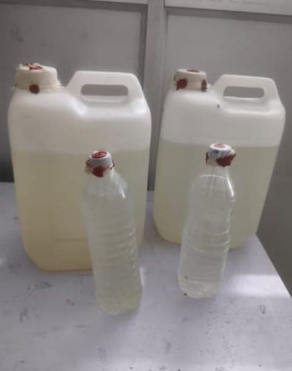 डलवा मुसहरी टोला से बीस लीटर महुआ शराब बरामद