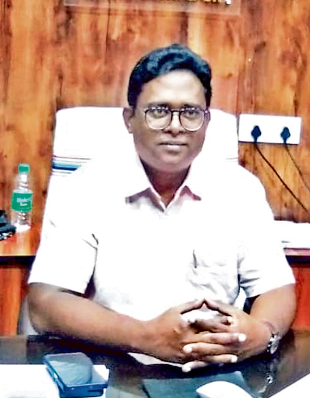 Chaibasa News : चक्रधरपुर में नये डीसीएम ने संभाला पदभार