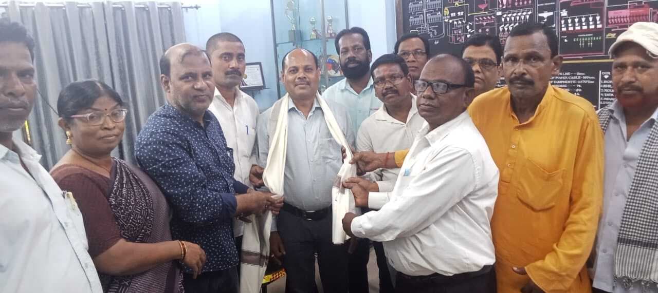 Bokaro News : पीओ को बतायीं कथारा वाशरी की समस्याएं