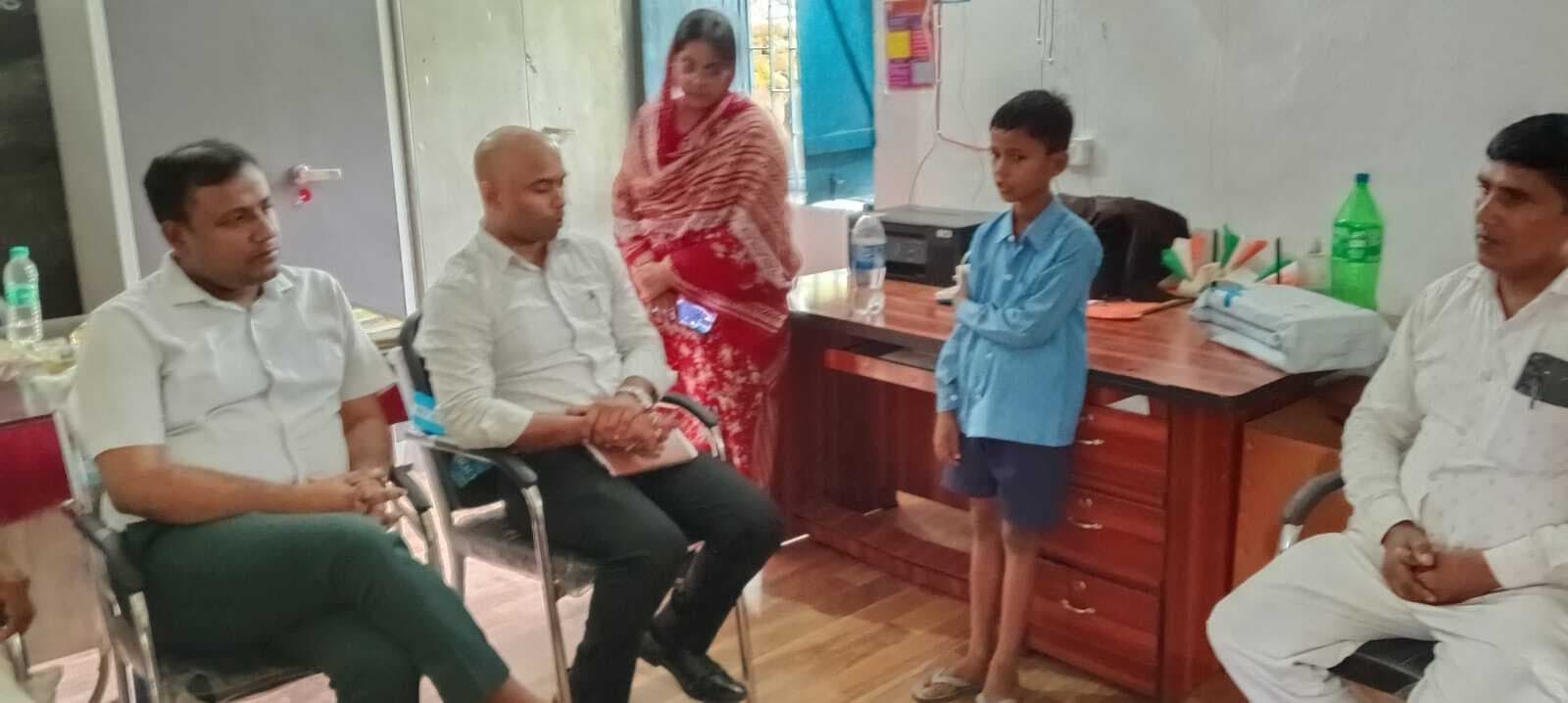 कोईलवां मिडिल स्कूल में एक दूसरे से भिड़े शिक्षक