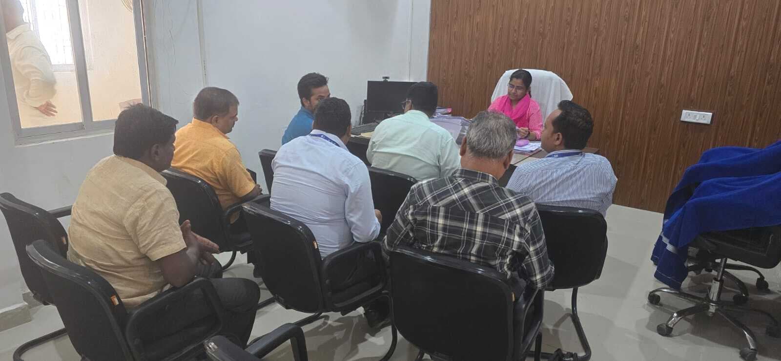 बीडीओ की अध्यक्षता में बीएलबीसी की हुई बैठक