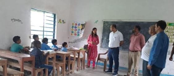 स्वच्छ सर्वेक्षण ग्रामीण 2025 को लेकर अधिकारियों ने किया पंचायत का निरीक्षण