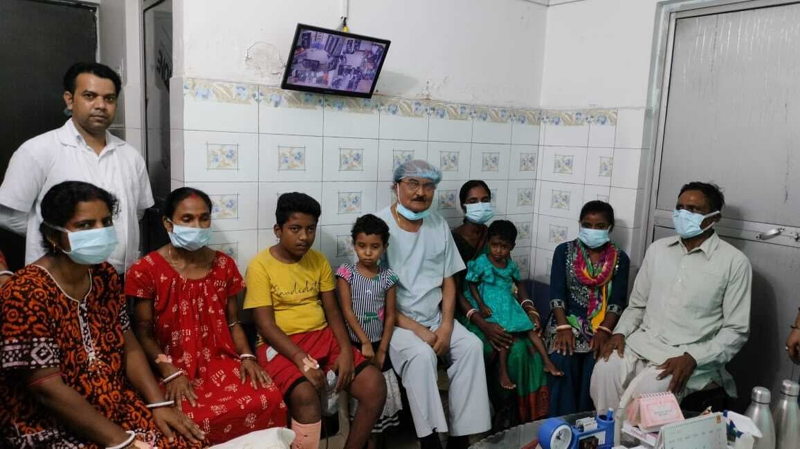 Jamshedpur news. गंगा मेमोरियल अस्पताल में आठ मरीजों का हुआ नि:शुल्क ऑपरेशन