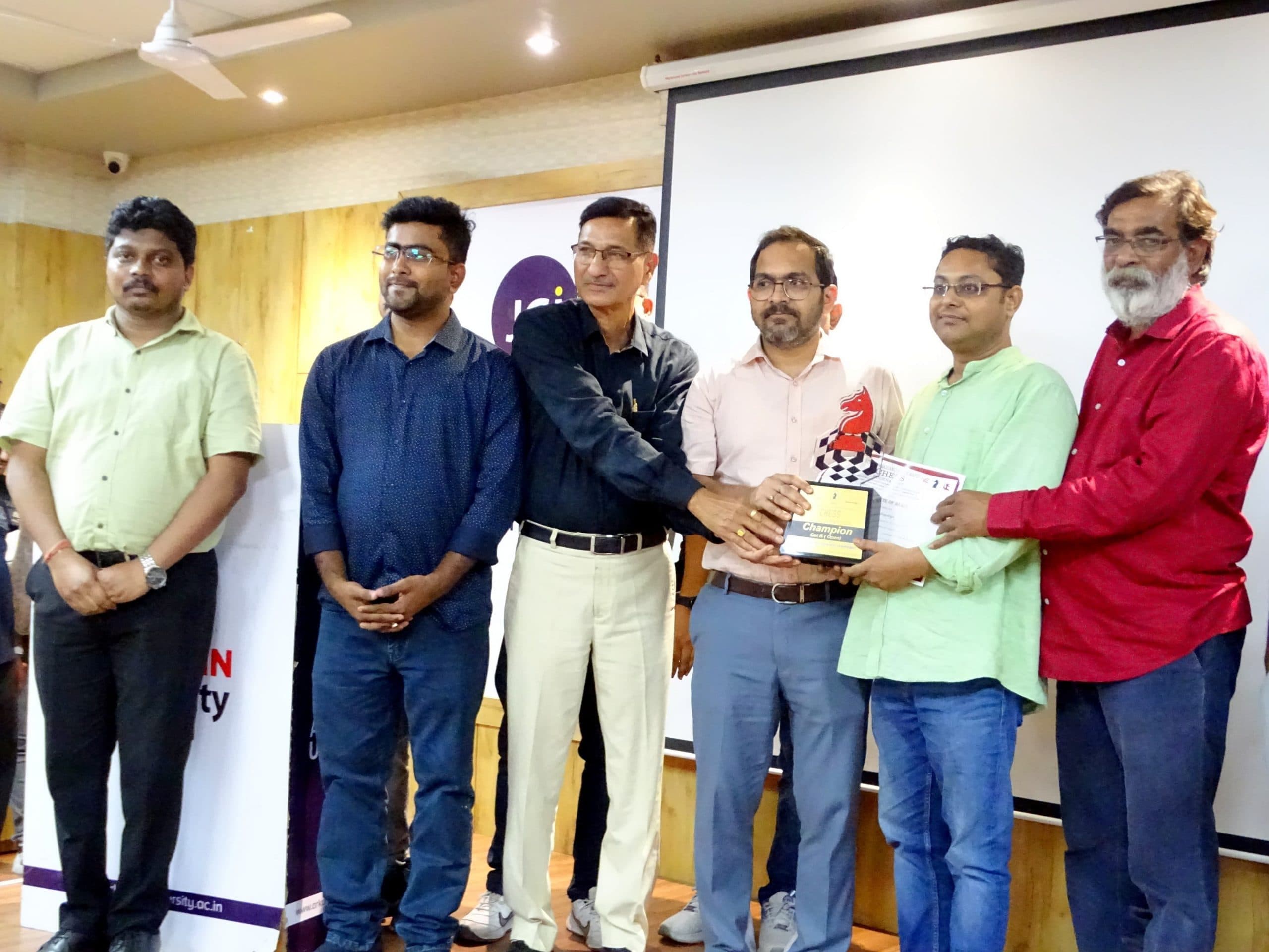 jharkhand rapid chess tournament: झारखंड ओपन रैपिड शतरंज के विजेता हुए पुरस्कृत
